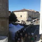 Daire De La Cathedrale - *