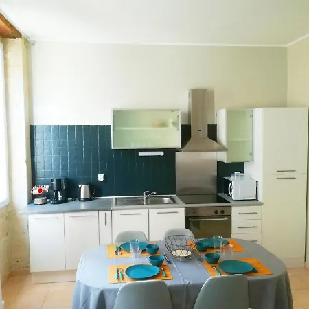 De La Cathedrale - Apartment