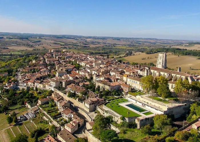 Daire De La Cathedrale - *